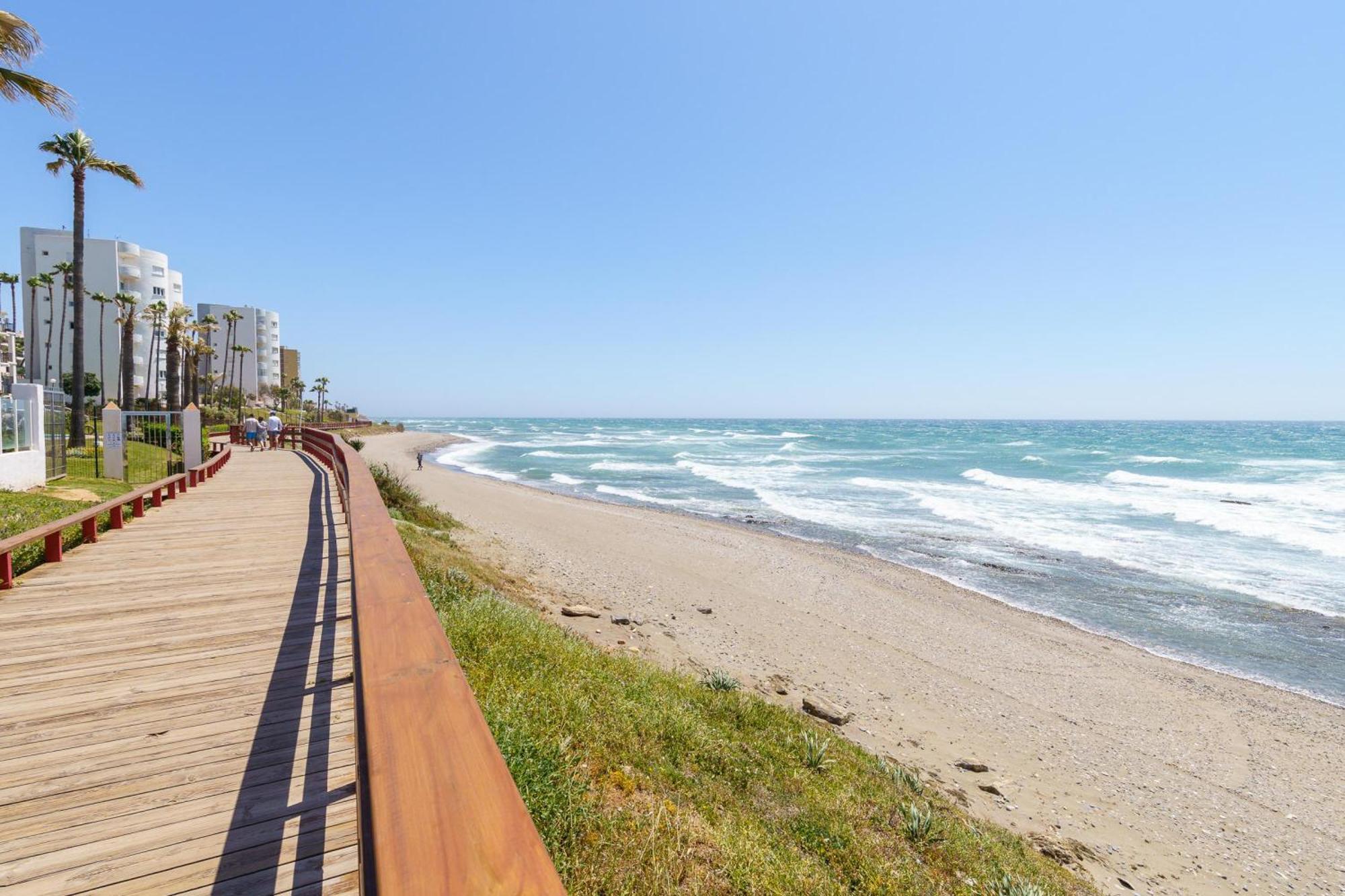 Puerta Del Mar Penthouse Beachfront - Happy Rentals Ситио-де-Калаонда Экстерьер фото